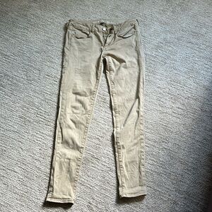 American Eagle Khaki Jegging. Long.